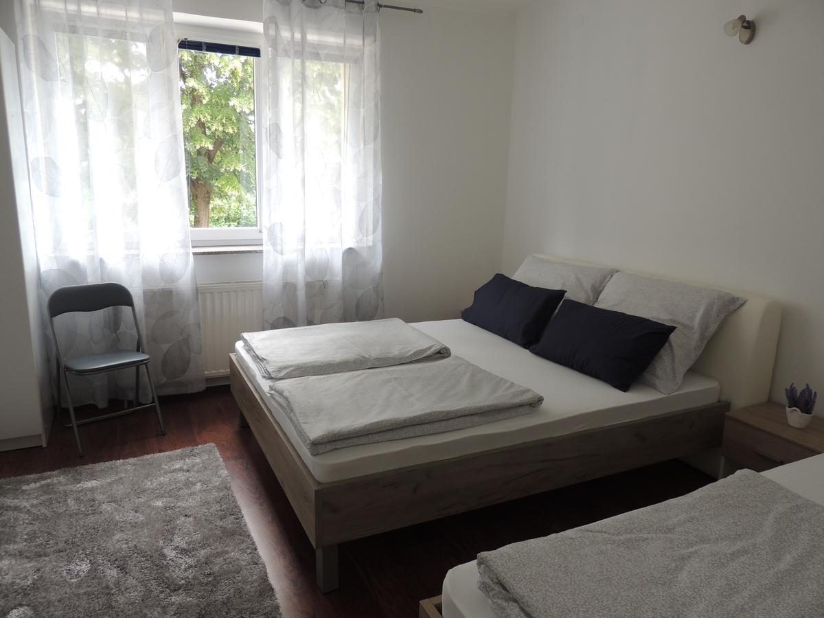 Ferienwohnung Roses Bihać Exterior foto